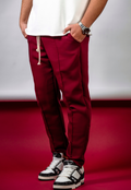 pantaloni-visinii-stofa-burgundy-outfit