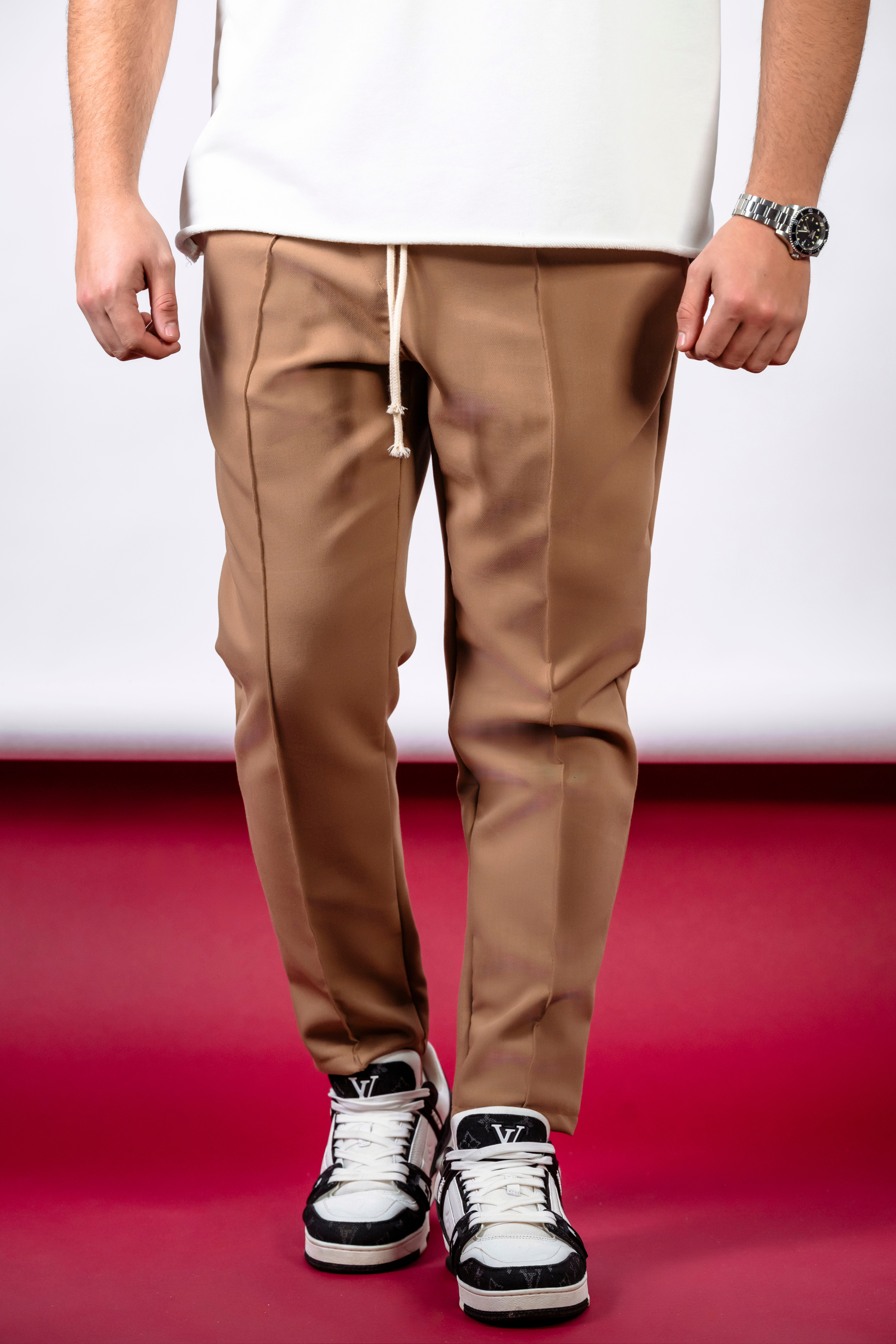 Pantaloni Maro din Stofă – Earthy Elegance