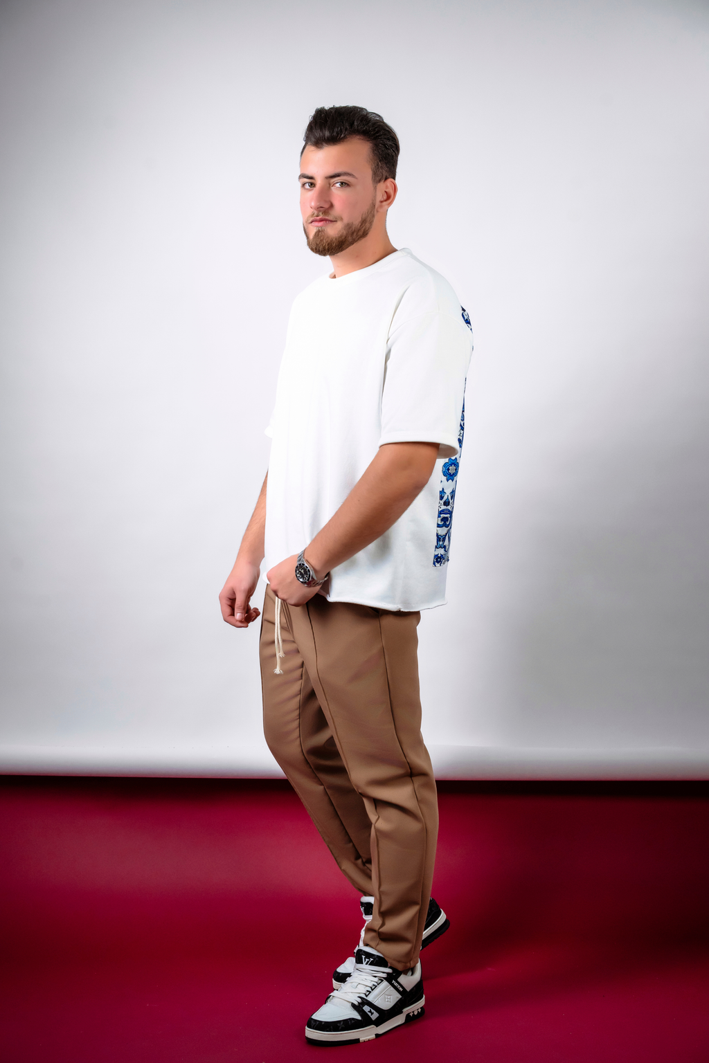 Pantaloni Maro din Stofă – Earthy Elegance