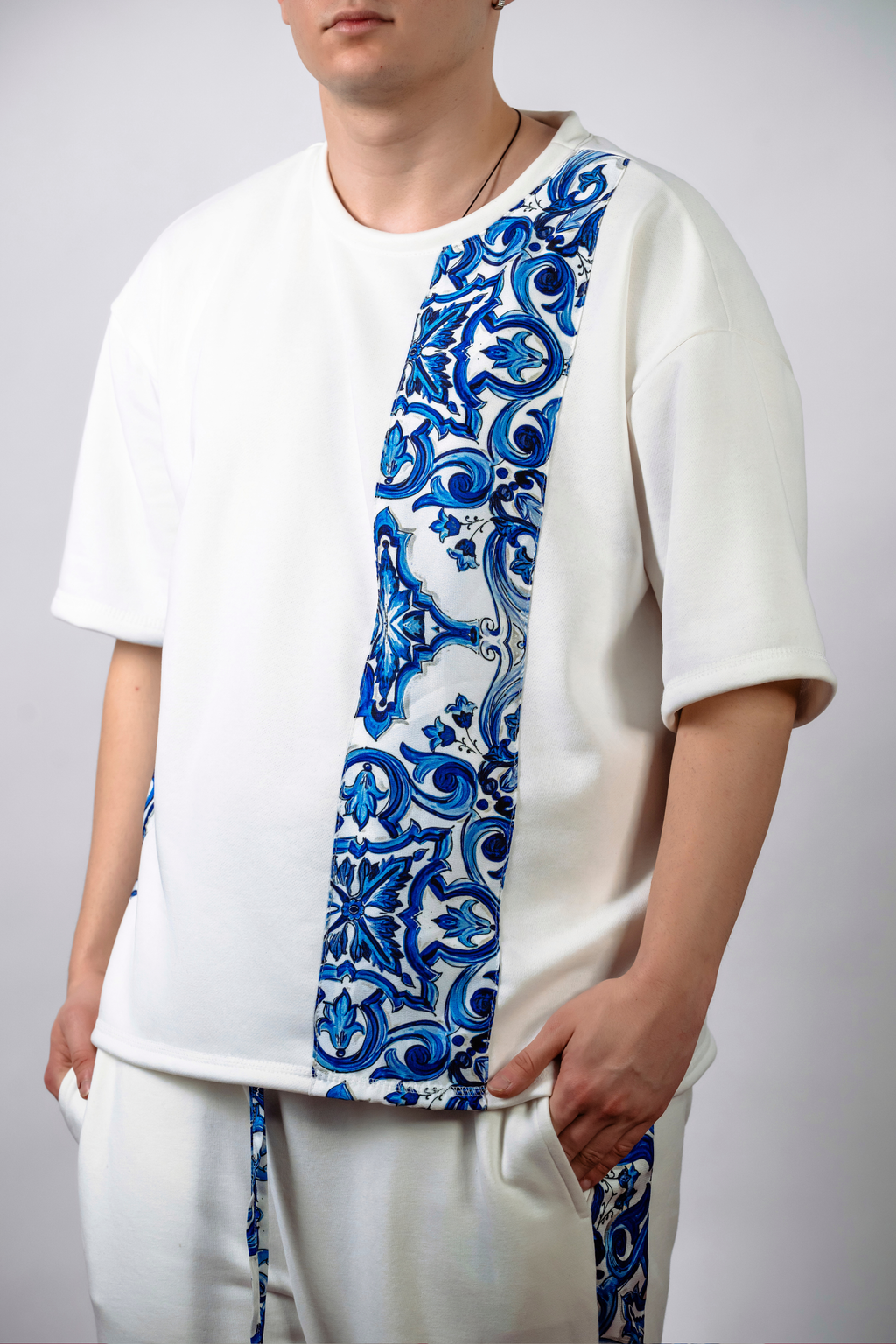 Tricou Alb "Azzuro" v2 – Mediterranean Luxury